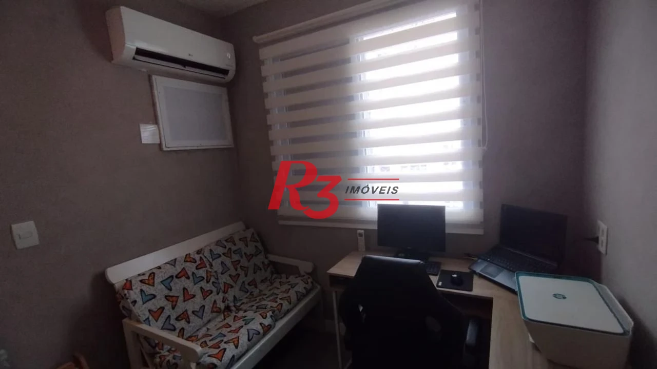 Oportunidade à venda na orla do José Menino em Santos, 71 m², 2 quartos, 2 banheiros, 2 vagas, vista mar, condição especial!!!