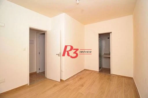 Sobrado com 2 dormitórios à venda, 103 m² por R$ 665.000 - Campo Grande - Santos/SP