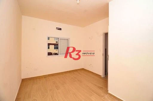 Sobrado com 2 dormitórios à venda, 103 m² por R$ 665.000 - Campo Grande - Santos/SP