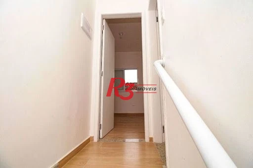 Sobrado com 2 dormitórios à venda, 103 m² por R$ 665.000 - Campo Grande - Santos/SP