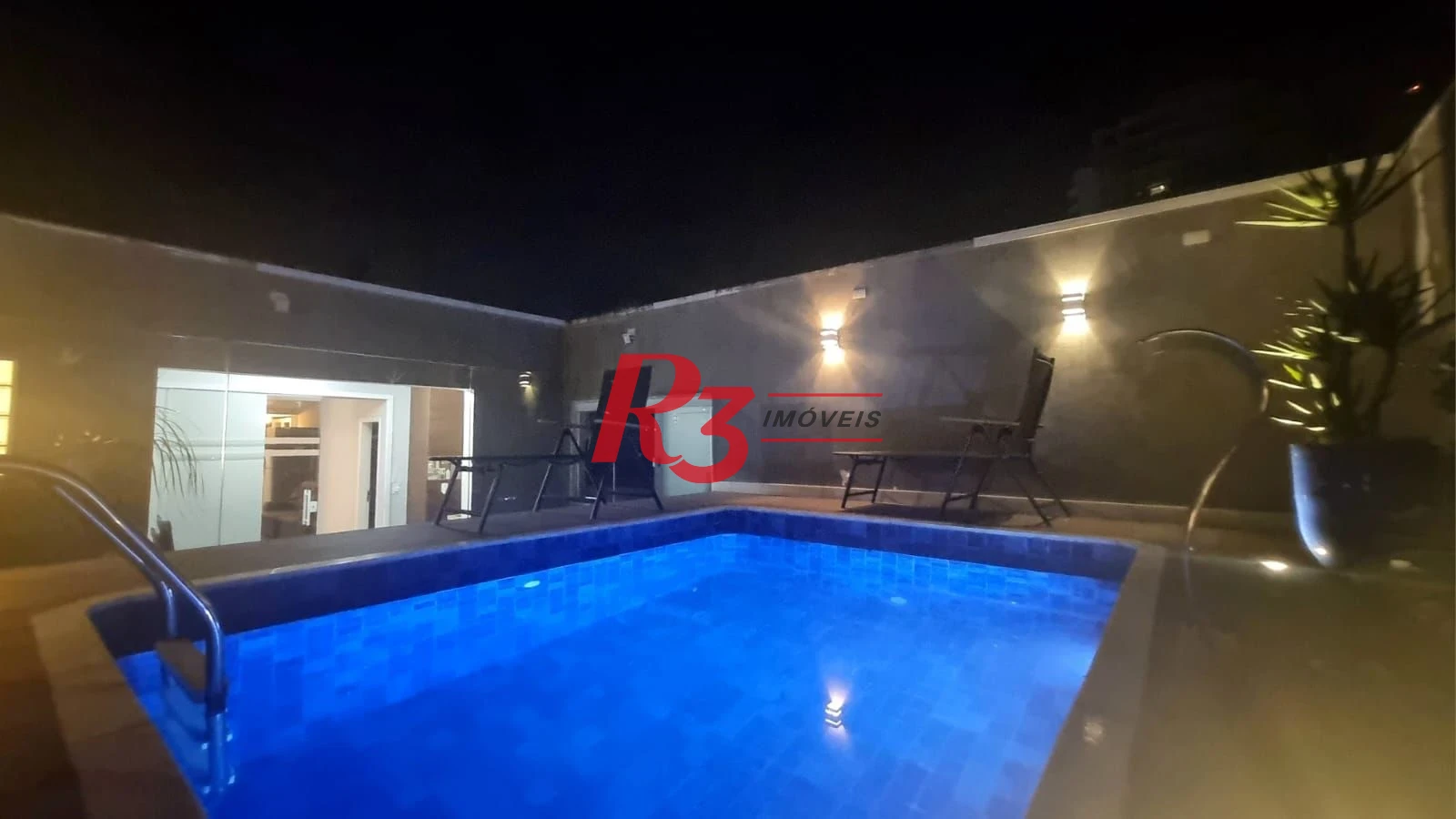 Cobertura com 3 dormitórios e lazer, à venda, 180 m² por R$ 1.650.000 - Boqueirão - Santos/SP
