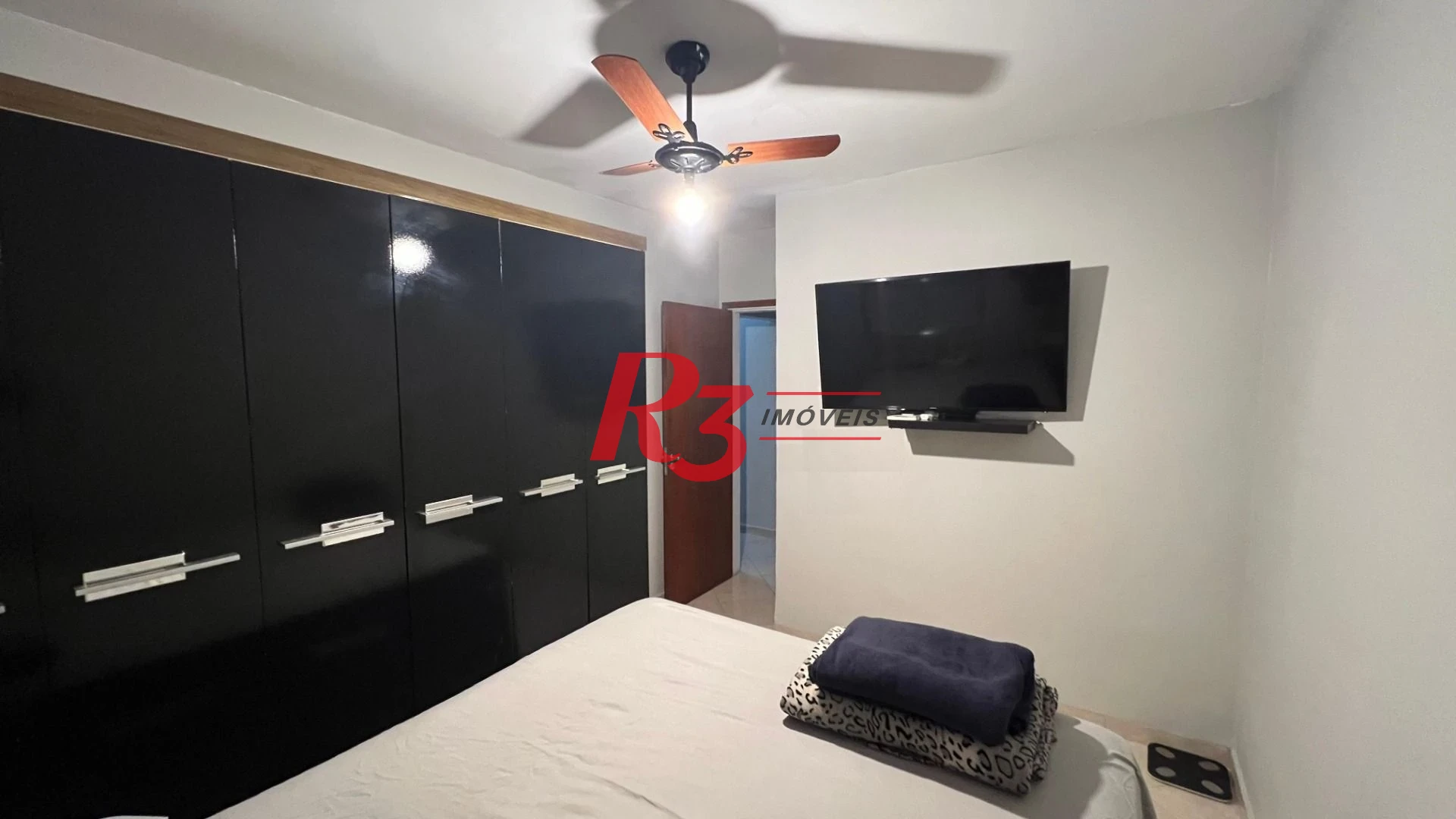 Apartamento à venda, 92 m² por R$ 456.000,00 - Encruzilhada - Santos/SP