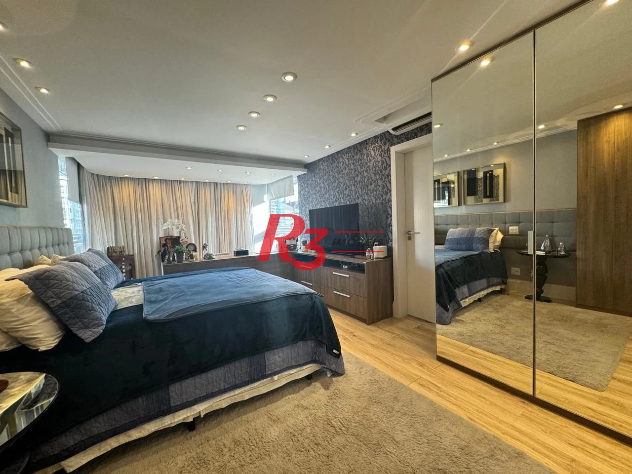 Apartamento com 3 dormitórios à venda, 221 m² - Gonzaga - Santos/SP