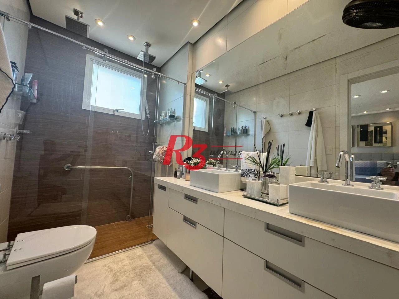 Apartamento com 3 dormitórios à venda, 221 m² - Gonzaga - Santos/SP
