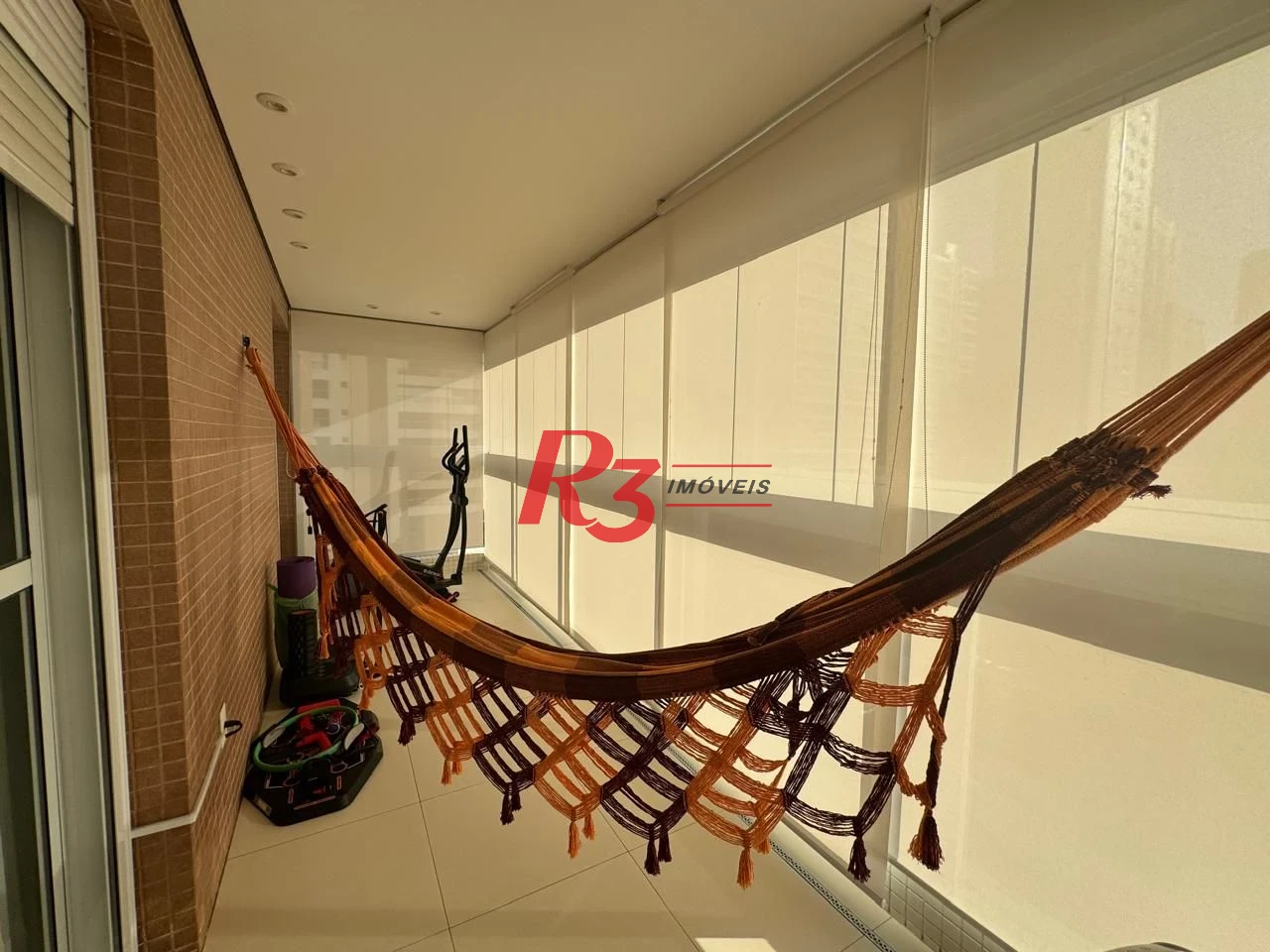 Apartamento com 3 dormitórios à venda, 221 m² - Gonzaga - Santos/SP
