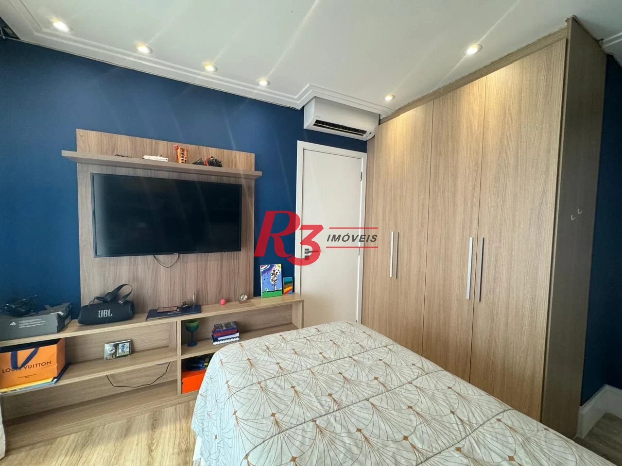Apartamento com 3 dormitórios à venda, 221 m² - Gonzaga - Santos/SP