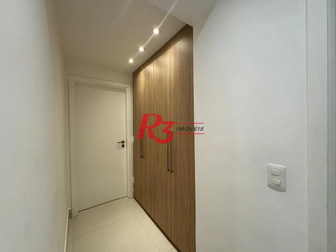 Apartamento com 3 dormitórios à venda, 221 m² - Gonzaga - Santos/SP