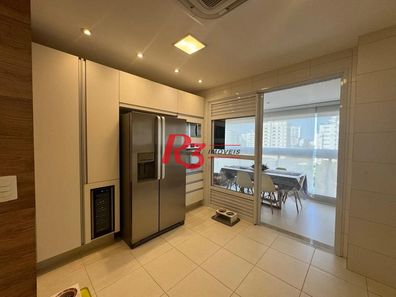 Apartamento com 3 dormitórios à venda, 221 m² - Gonzaga - Santos/SP