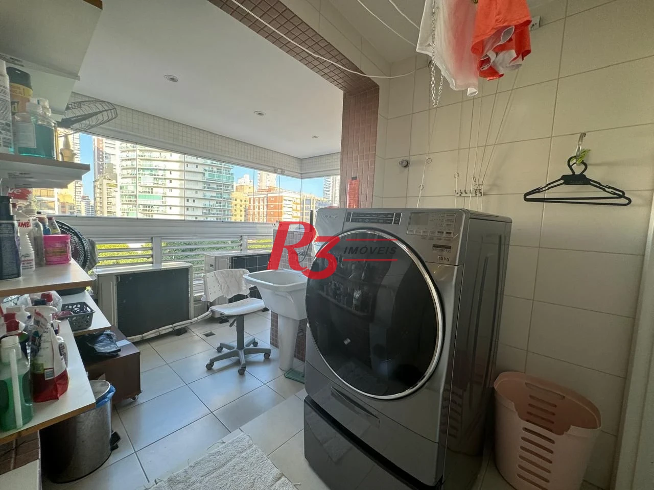 Apartamento com 3 dormitórios à venda, 221 m² - Gonzaga - Santos/SP