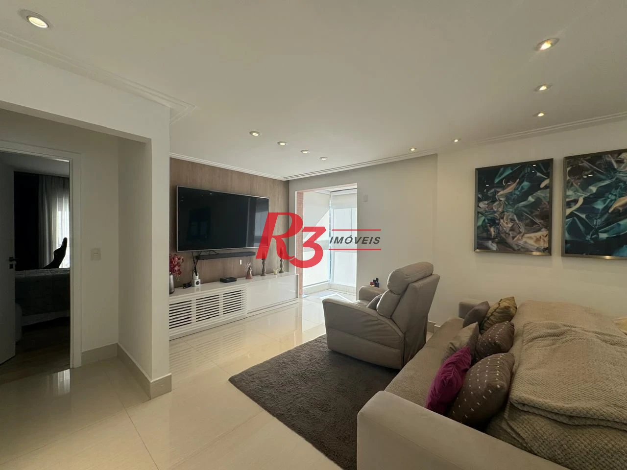 Apartamento com 3 dormitórios à venda, 221 m² - Gonzaga - Santos/SP