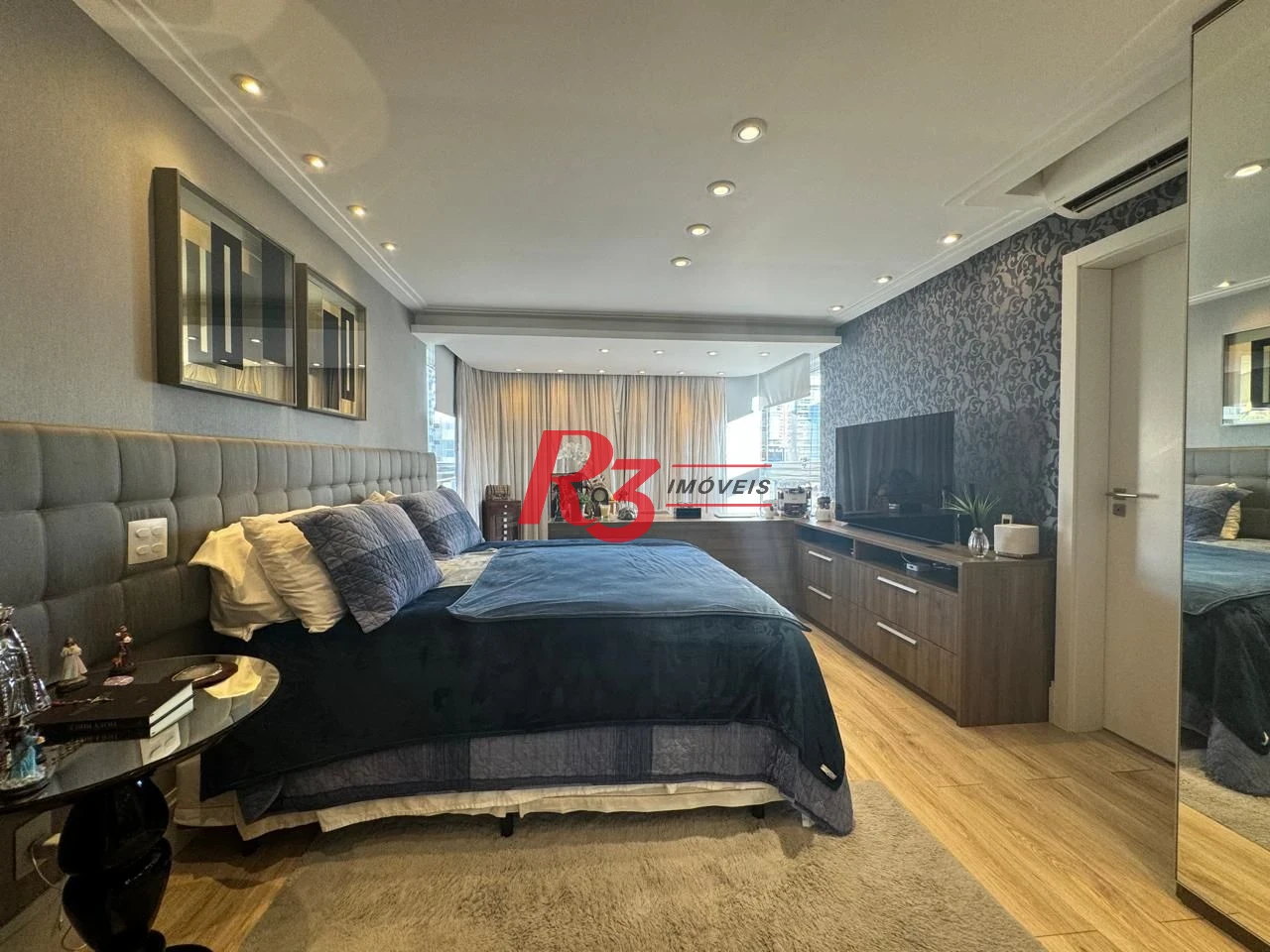 Apartamento com 3 dormitórios à venda, 221 m² - Gonzaga - Santos/SP