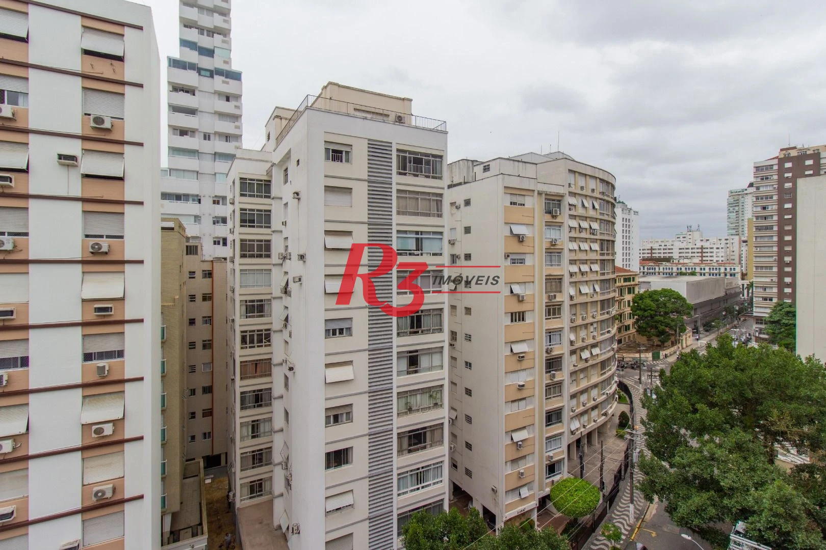 Apartamento à venda, 257 m² por R$ 2.130.000,00 - Gonzaga - Santos/SP