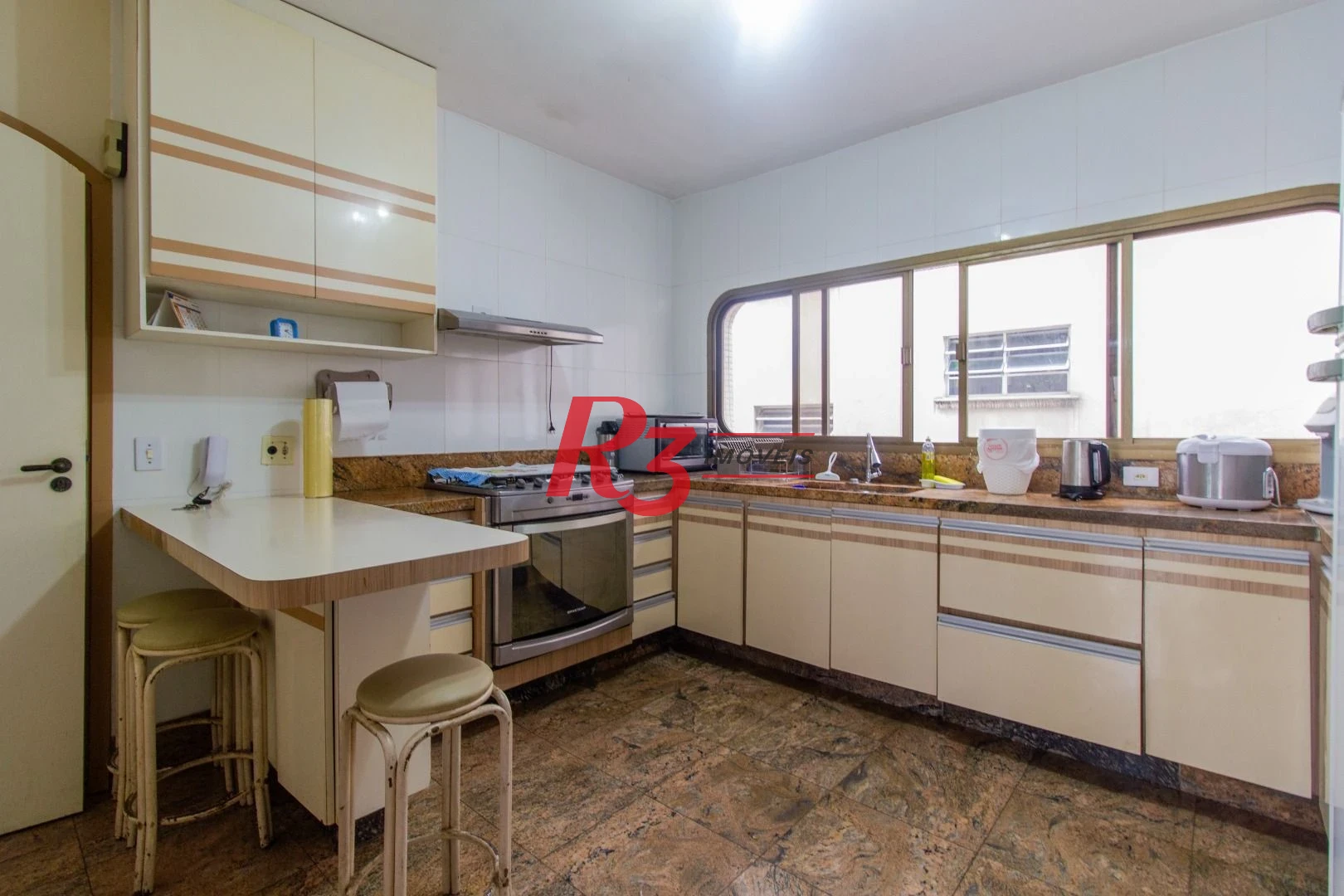 Apartamento à venda, 257 m² por R$ 2.130.000,00 - Gonzaga - Santos/SP