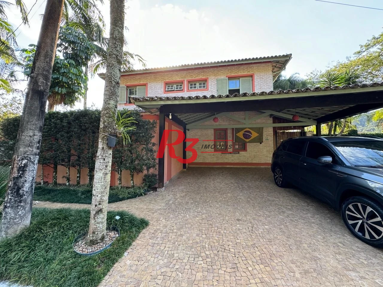 Casa à venda, 283 m² por R$ 4.700.000,00 - Balneário Praia do Pernambuco - Guarujá/SP