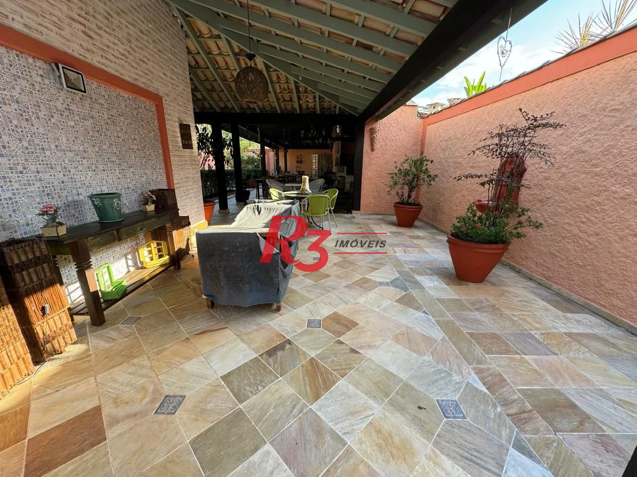 Casa à venda, 283 m² por R$ 4.700.000,00 - Balneário Praia do Pernambuco - Guarujá/SP