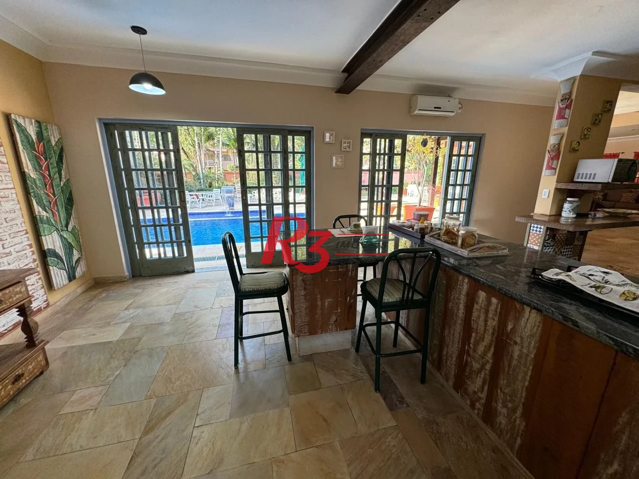 Casa à venda, 283 m² por R$ 4.700.000,00 - Balneário Praia do Pernambuco - Guarujá/SP