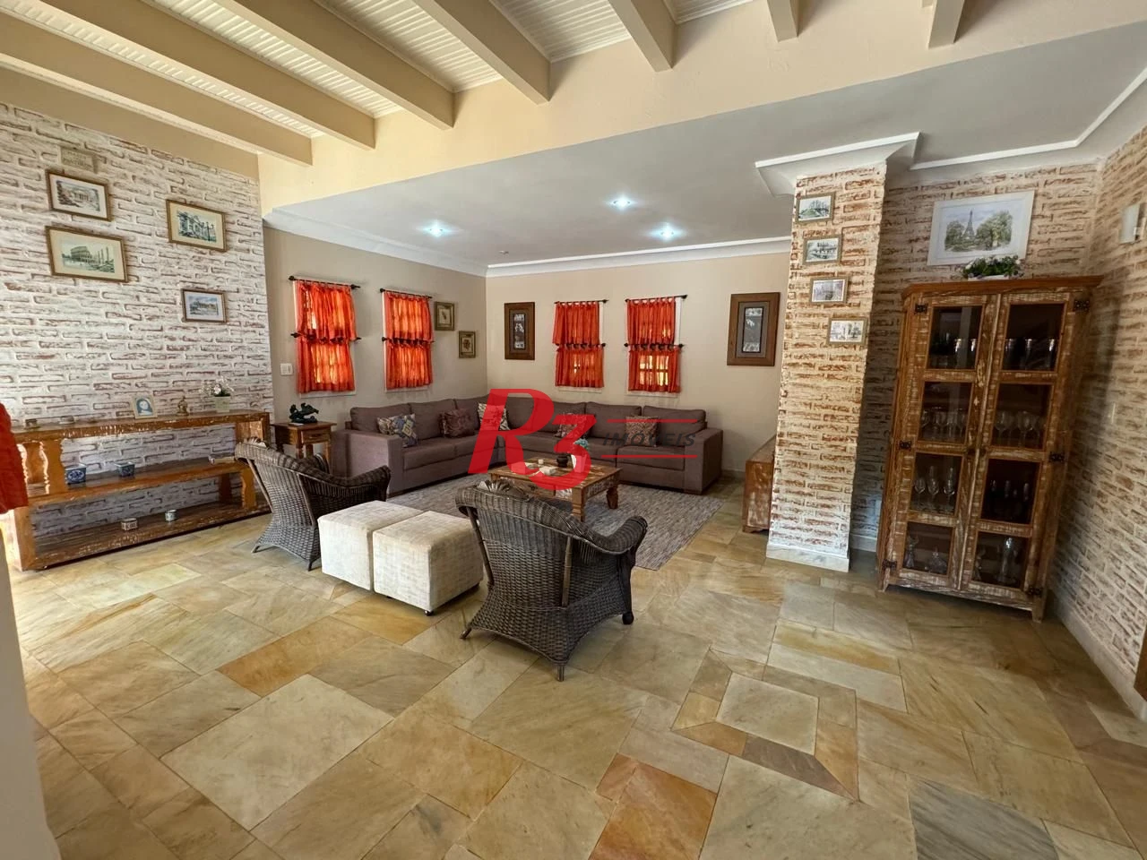Casa à venda, 283 m² por R$ 4.700.000,00 - Balneário Praia do Pernambuco - Guarujá/SP
