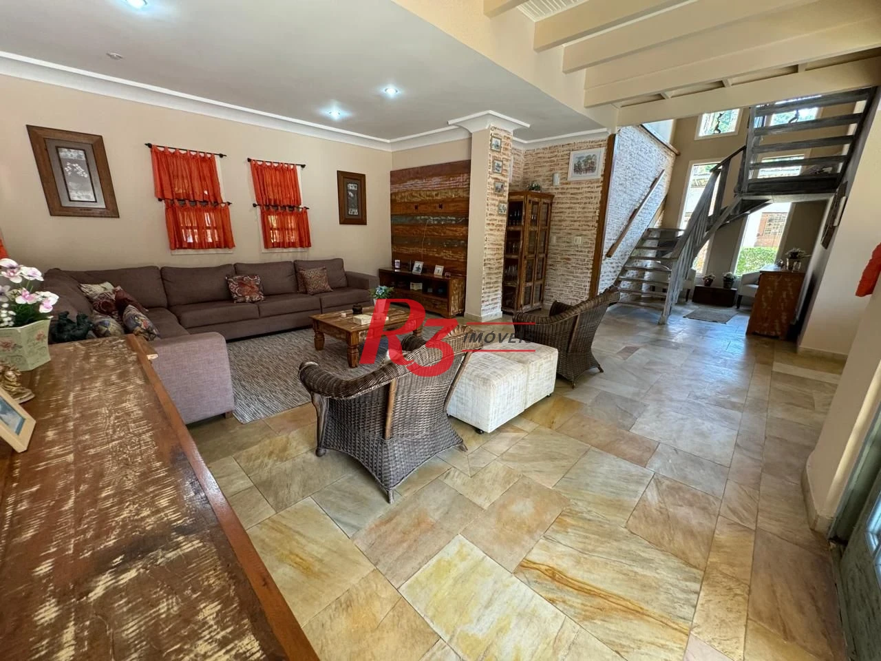 Casa à venda, 283 m² por R$ 4.700.000,00 - Balneário Praia do Pernambuco - Guarujá/SP