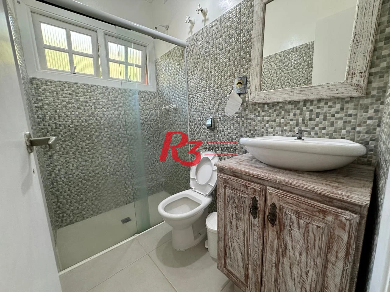 Casa à venda, 283 m² por R$ 4.700.000,00 - Balneário Praia do Pernambuco - Guarujá/SP