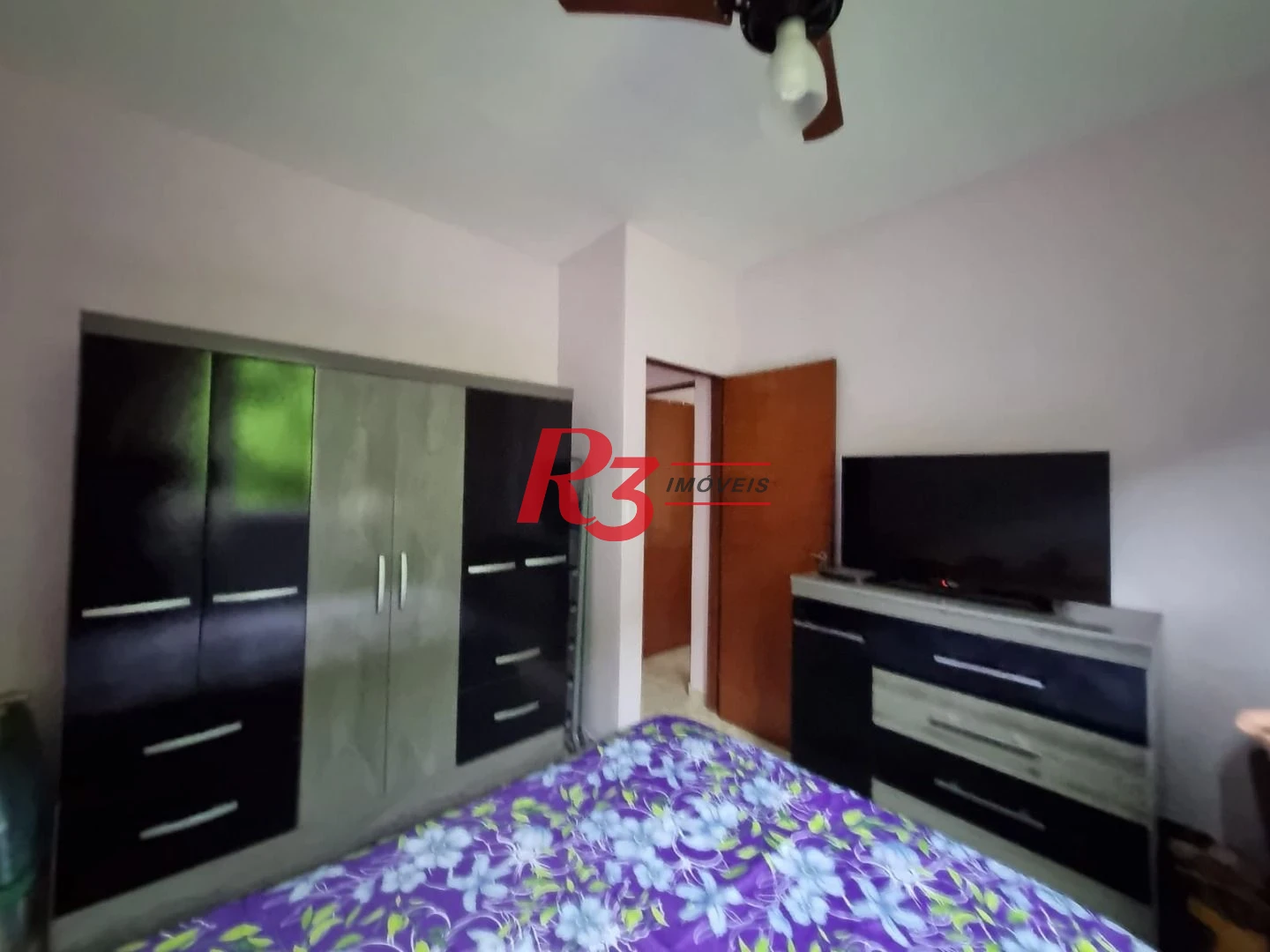 Apartamento com 2 dormitórios à venda, 65 m² por R$ 220.000,00 - Vila São Jorge - Santos/SP