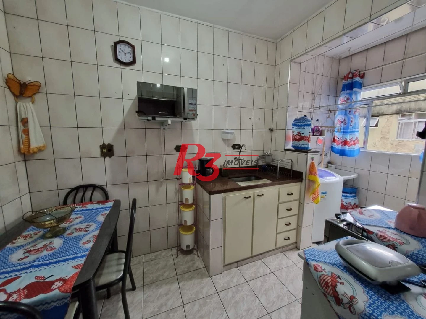 Apartamento com 2 dormitórios à venda, 65 m² por R$ 220.000,00 - Vila São Jorge - Santos/SP