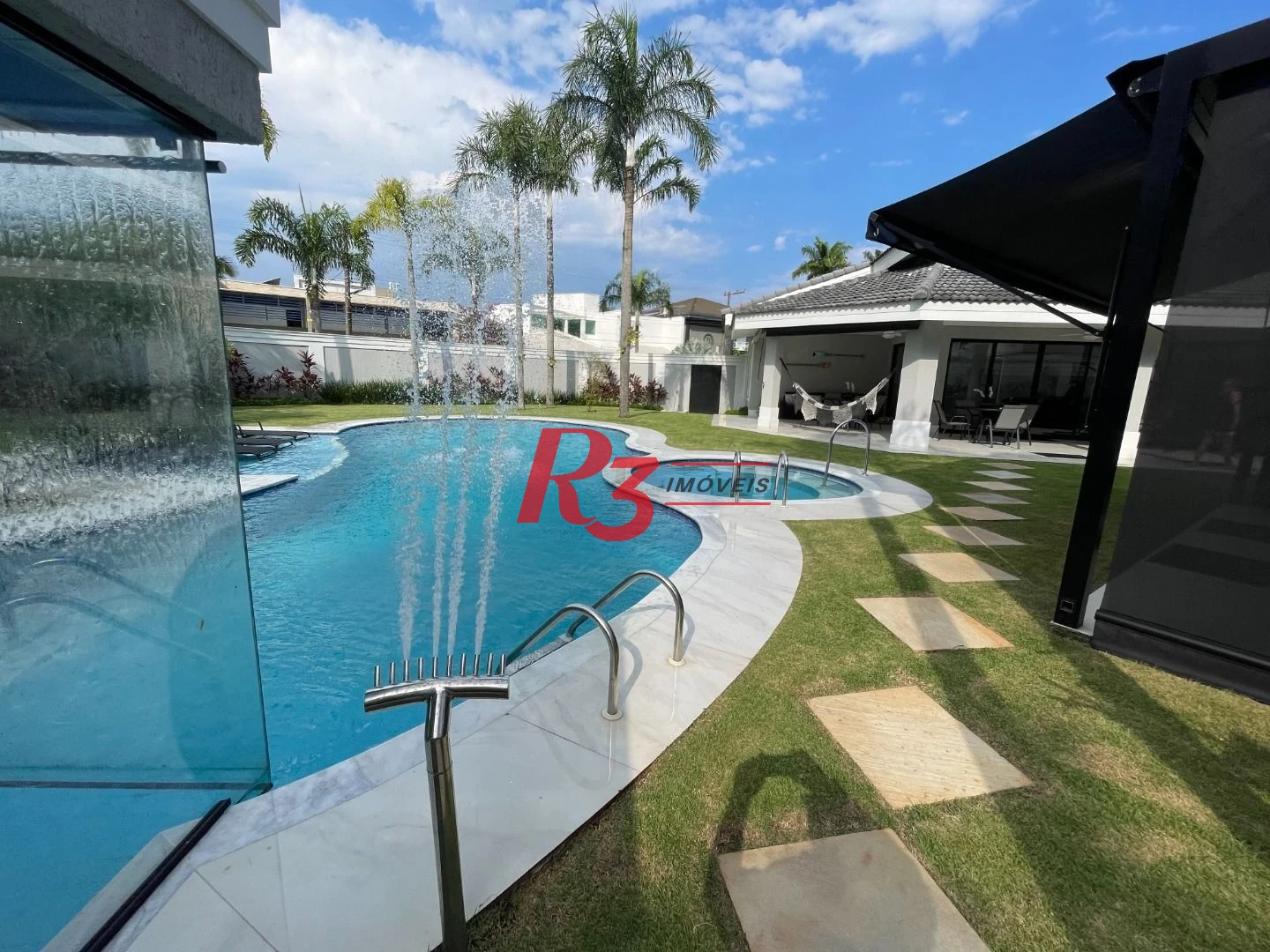 Casa - Jardim Acapulco - Guaruja-SP