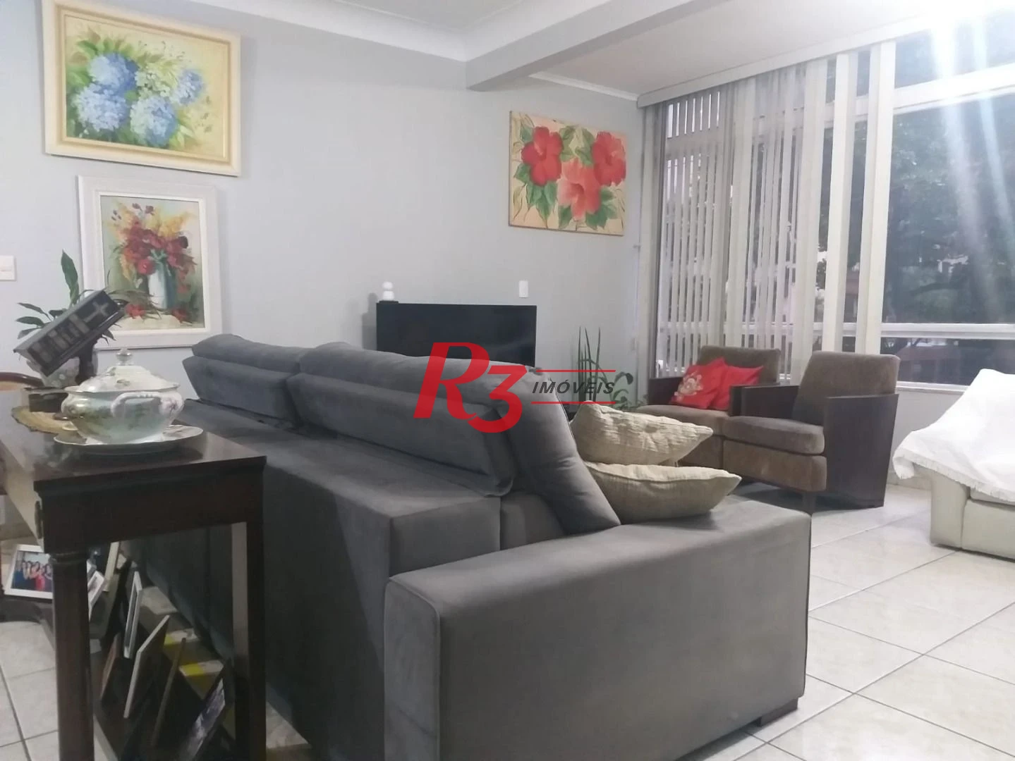 Apartamento com 3 dormitórios à venda, 171 m² por R$ 830.000,00 - Gonzaga - Santos/SP