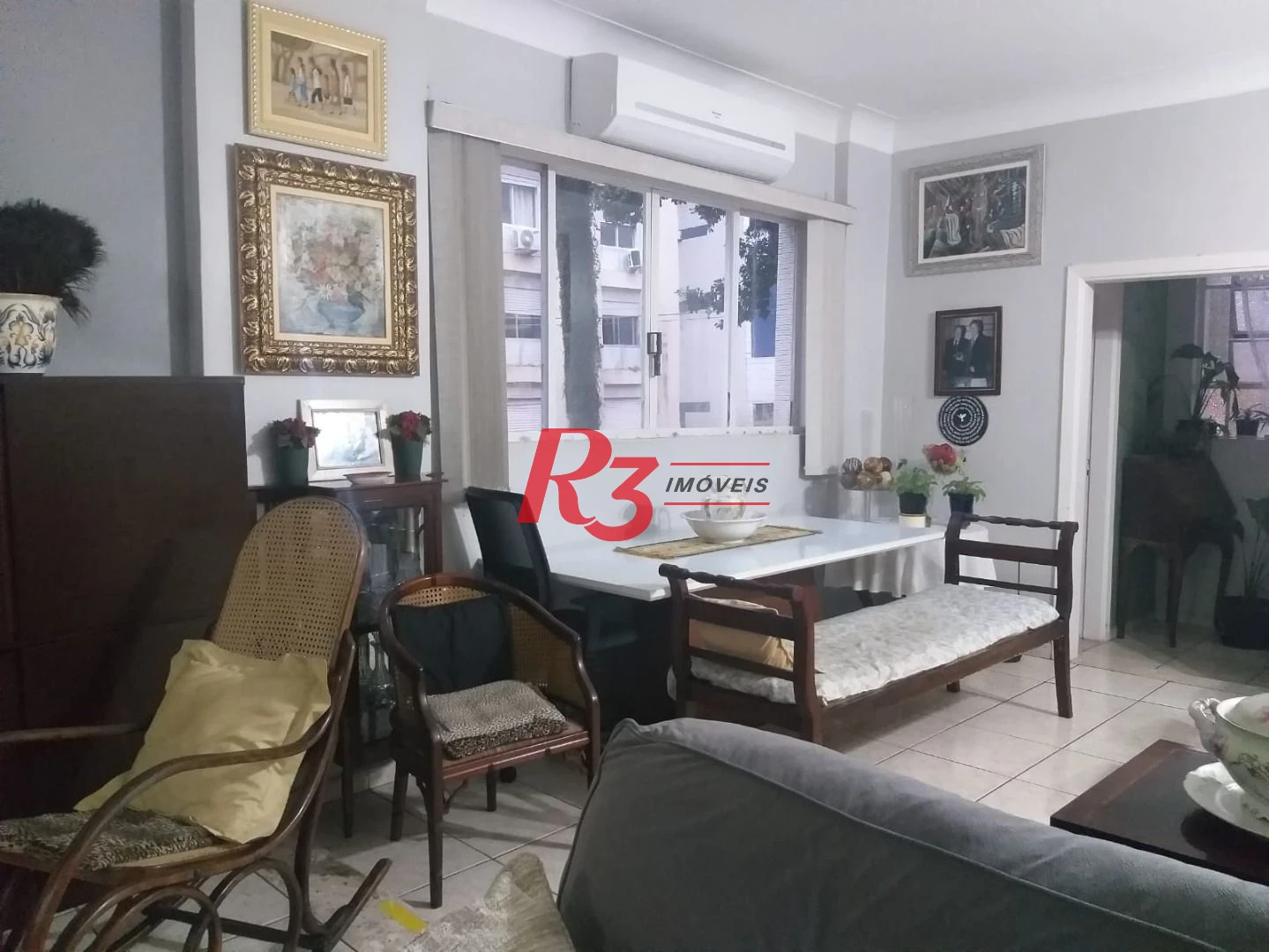 Apartamento com 3 dormitórios à venda, 171 m² por R$ 830.000,00 - Gonzaga - Santos/SP