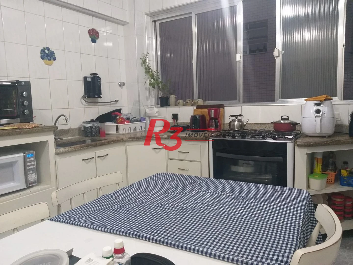 Apartamento com 3 dormitórios à venda, 171 m² por R$ 830.000,00 - Gonzaga - Santos/SP
