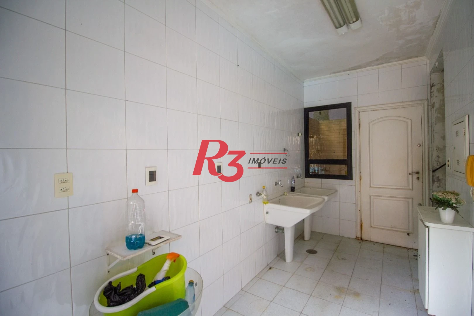 Casa, 450 m² - venda por R$ 4.600.000,00 ou aluguel por R$ 23.000,00 - Gonzaga - Santos/SP