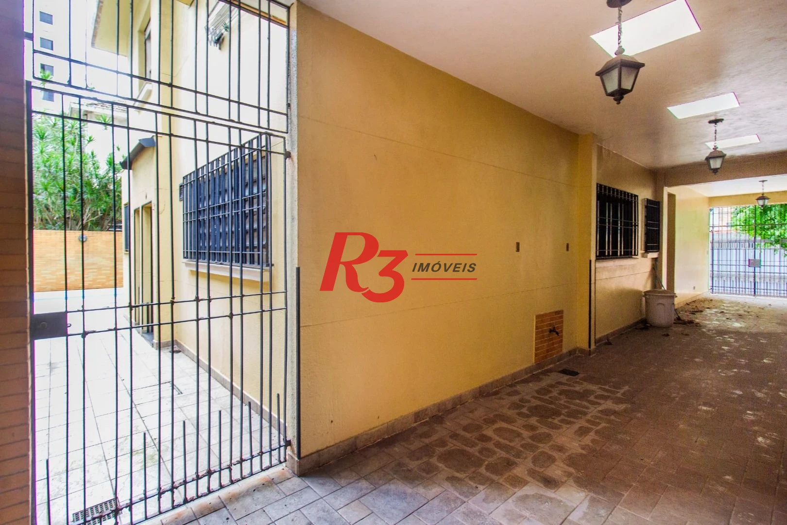 Casa, 450 m² - venda por R$ 4.600.000,00 ou aluguel por R$ 23.000,00 - Gonzaga - Santos/SP