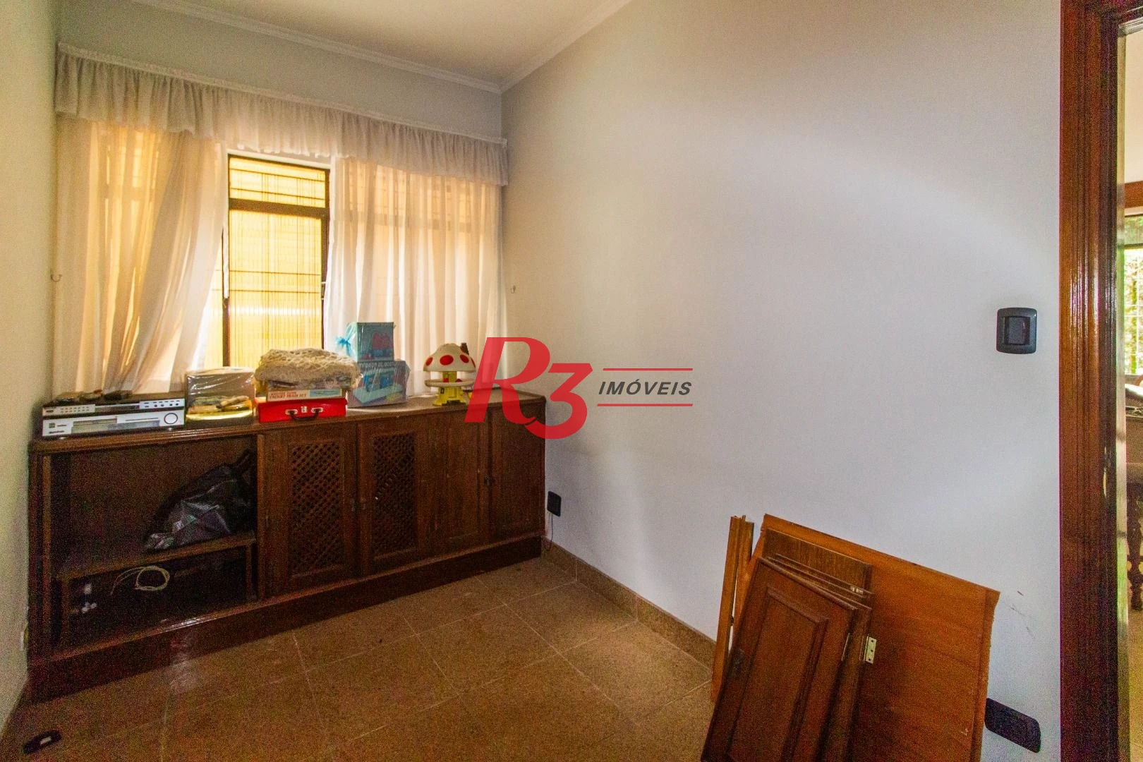 Casa, 450 m² - venda por R$ 4.600.000,00 ou aluguel por R$ 23.000,00 - Gonzaga - Santos/SP
