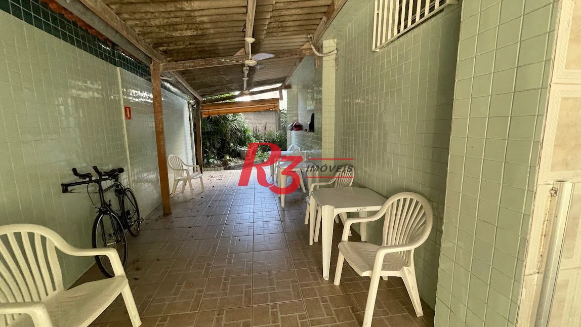 Sobrado com 11 dormitórios à venda, 420 m² por R$ 3.200.000,00 - Campo Grande - Santos/SP