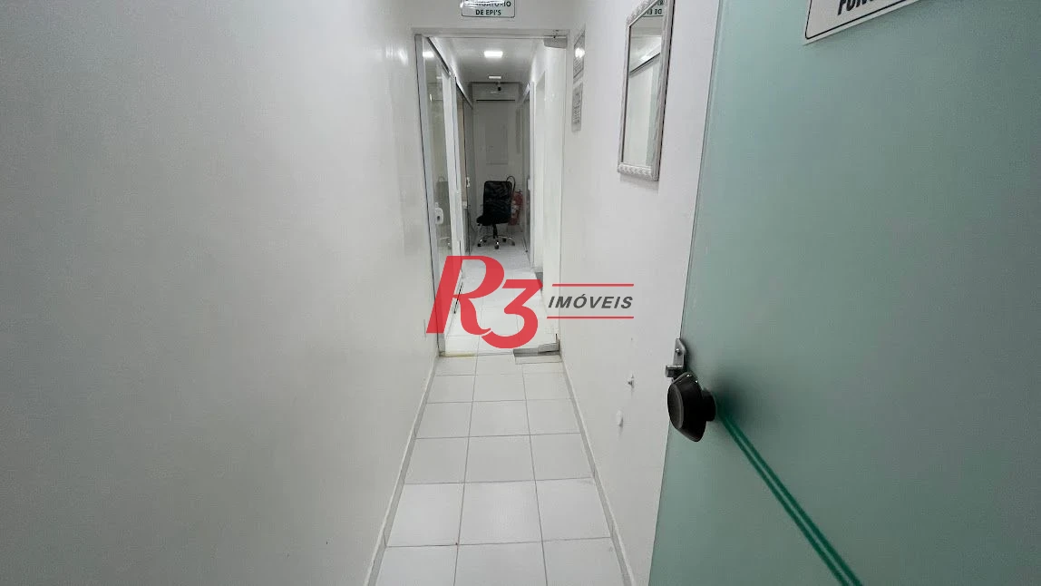 Sobrado com 11 dormitórios à venda, 420 m² por R$ 3.200.000,00 - Campo Grande - Santos/SP