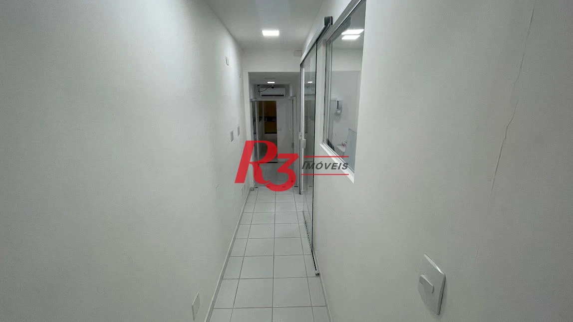 Sobrado com 11 dormitórios à venda, 420 m² por R$ 3.200.000,00 - Campo Grande - Santos/SP