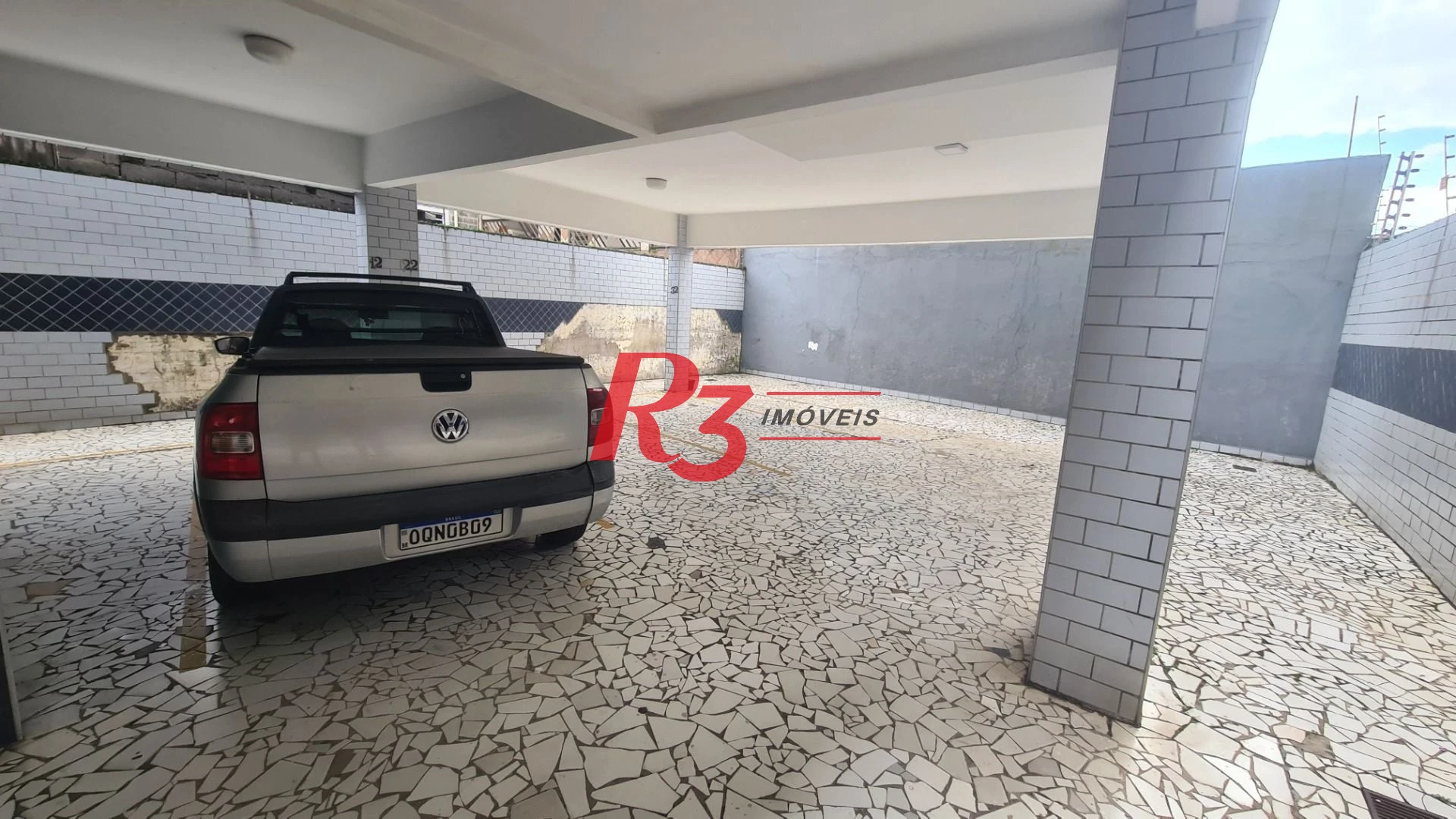 Apartamento à venda, 107 m² por R$ 298.000,00 - Esplanada dos Barreiros - São Vicente/SP