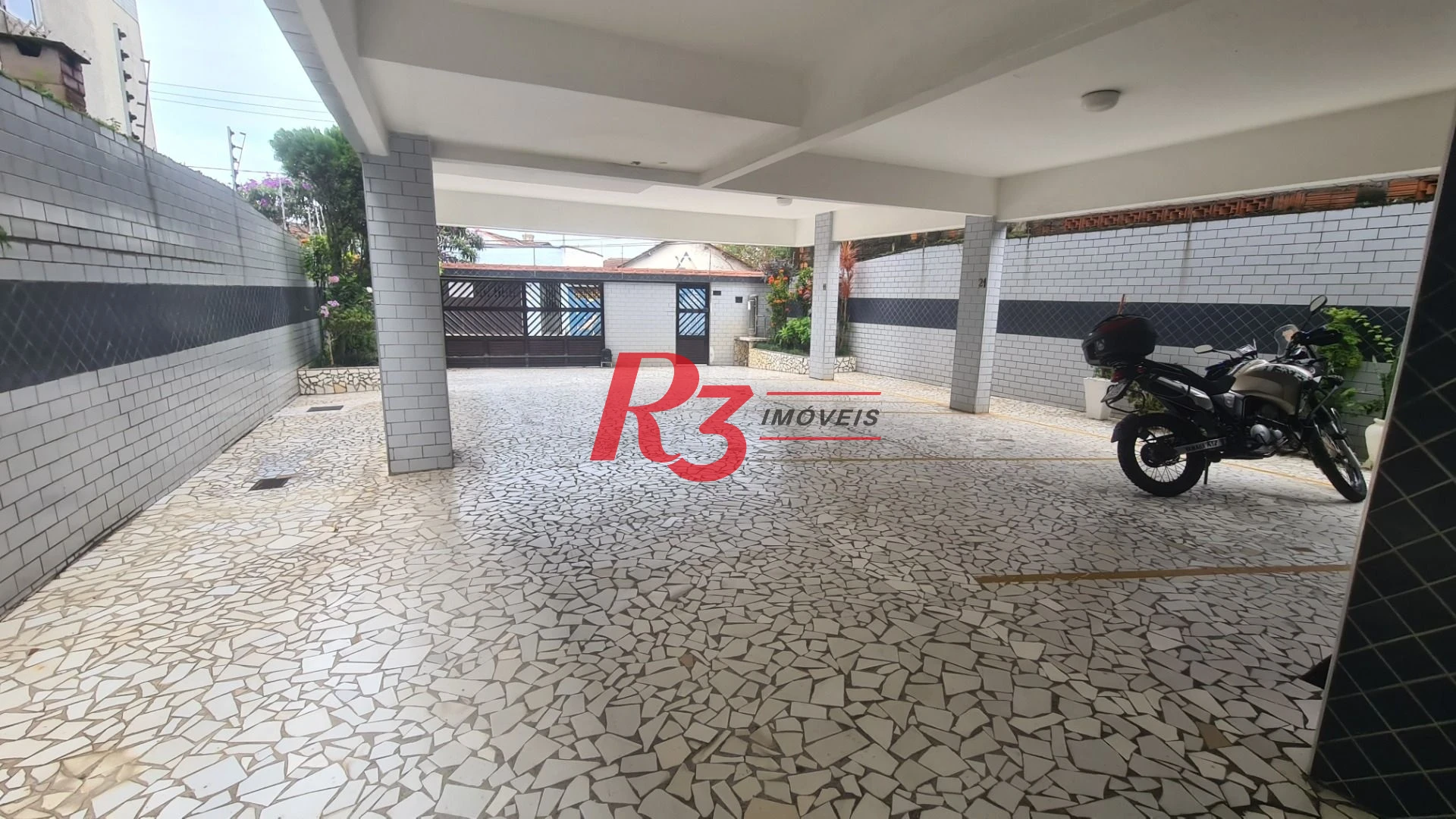 Apartamento à venda, 107 m² por R$ 298.000,00 - Esplanada dos Barreiros - São Vicente/SP