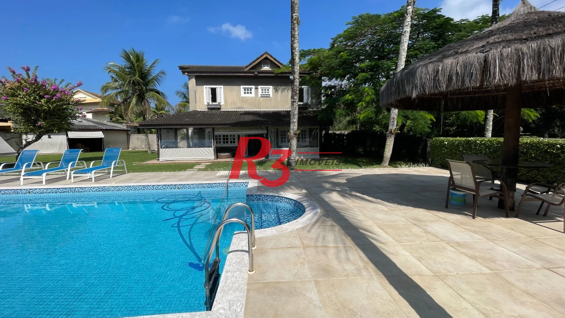 Casa com 5 dormitórios, 455 m² - venda por R$ 4.000.000,00 ou aluguel por R$ 19.500,00/mês - Acapulco - Guarujá/SP