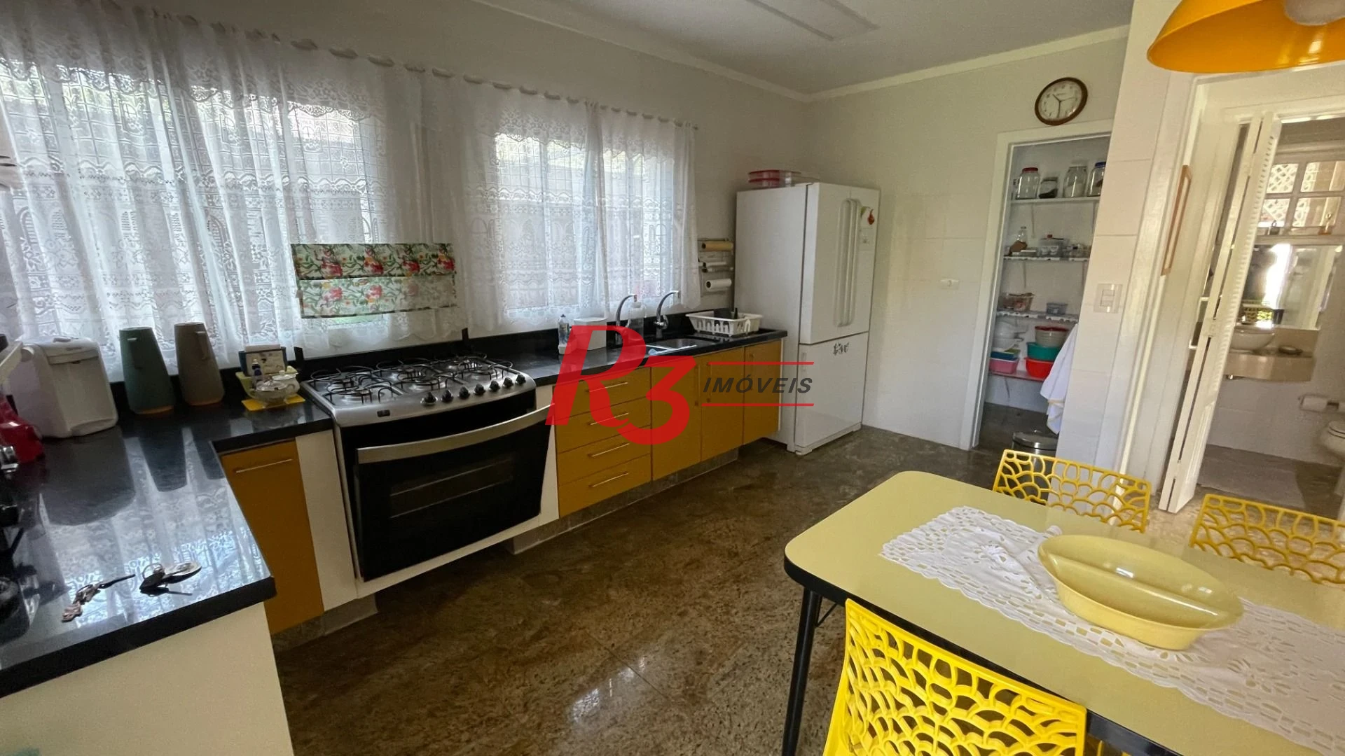 Casa com 5 dormitórios, 455 m² - venda por R$ 4.000.000,00 ou aluguel por R$ 19.500,00/mês - Acapulco - Guarujá/SP
