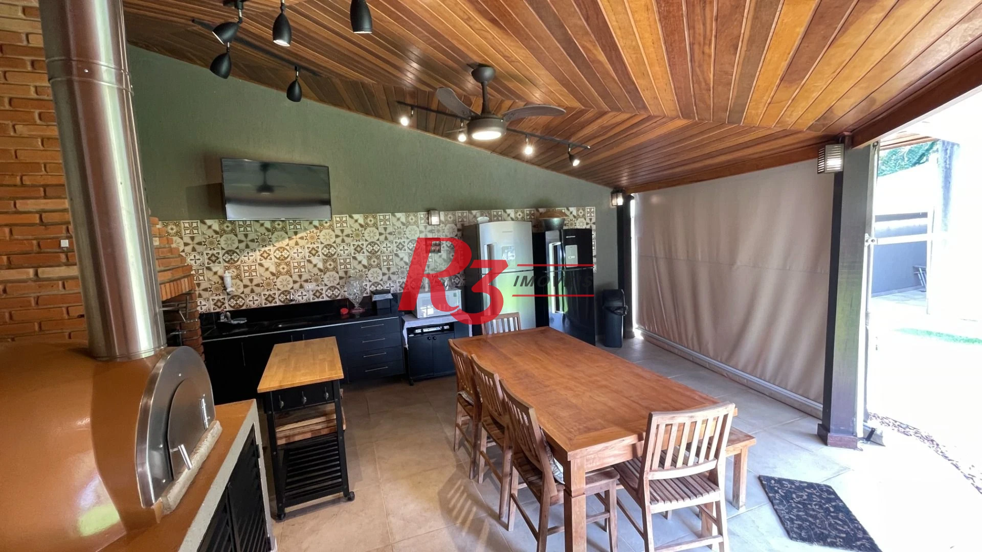 Casa com 5 dormitórios, 455 m² - venda por R$ 4.000.000,00 ou aluguel por R$ 19.500,00/mês - Acapulco - Guarujá/SP