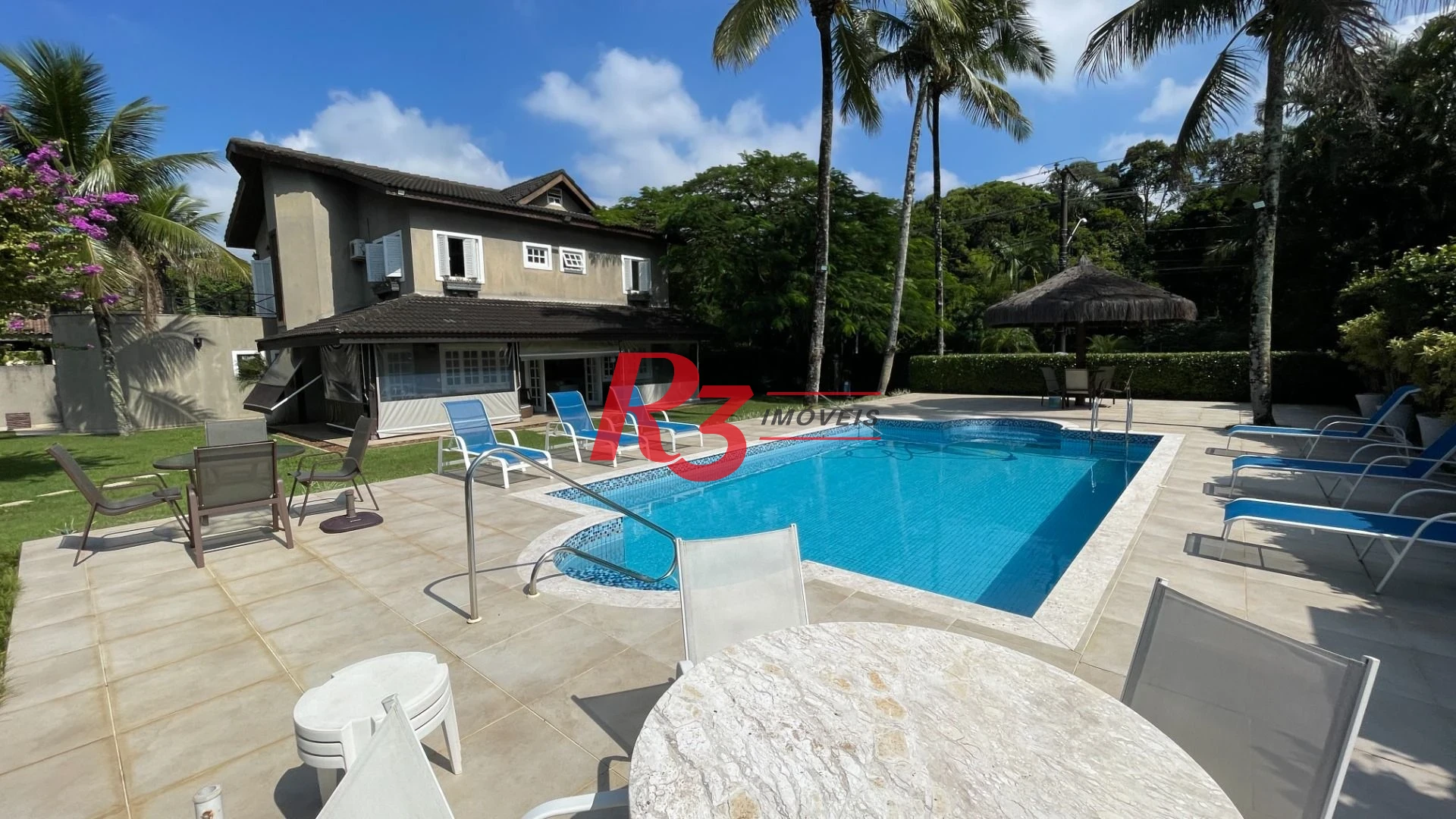 Casa com 5 dormitórios, 455 m² - venda por R$ 4.000.000,00 ou aluguel por R$ 19.500,00/mês - Acapulco - Guarujá/SP