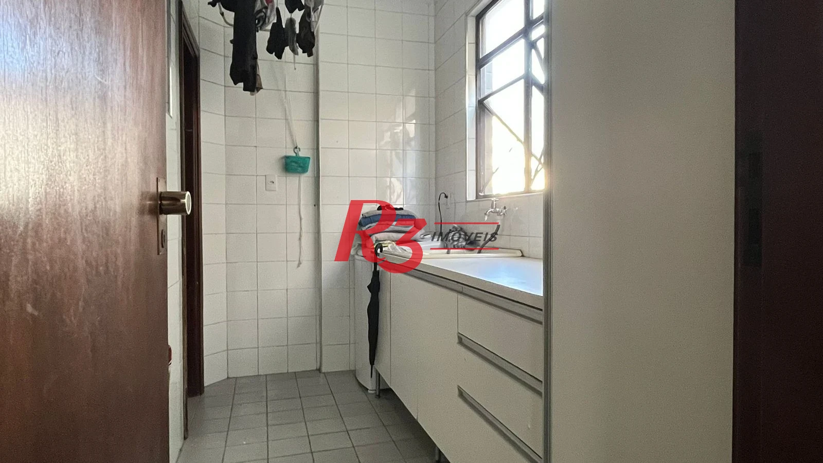 Apartamento com 3 dormitórios para alugar, 146 m² por R$ 7.000,02/mês - Pompéia - Santos/SP