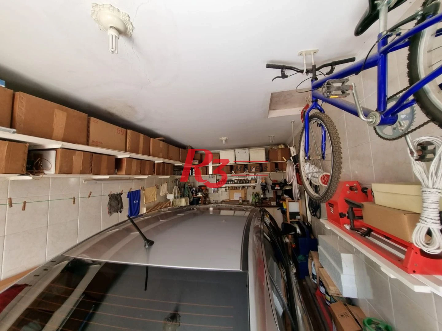 Oportunidade à venda na Vila Belmiro, terreno com 500 m², 2 amplas casas, com 3 dormitórios cada, espaço generoso de quintal e garagem para 6 carros!!