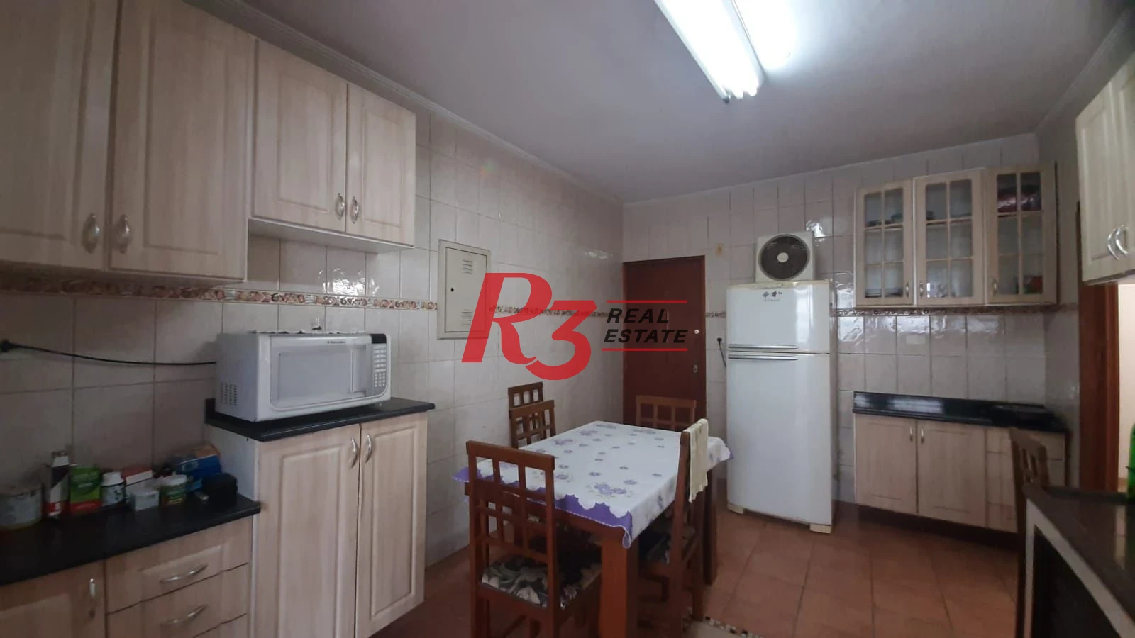 Apartamento com 3 dormitórios à venda, 118 m² por R$ 710.000,00 - Campo Grande - Santos/SP