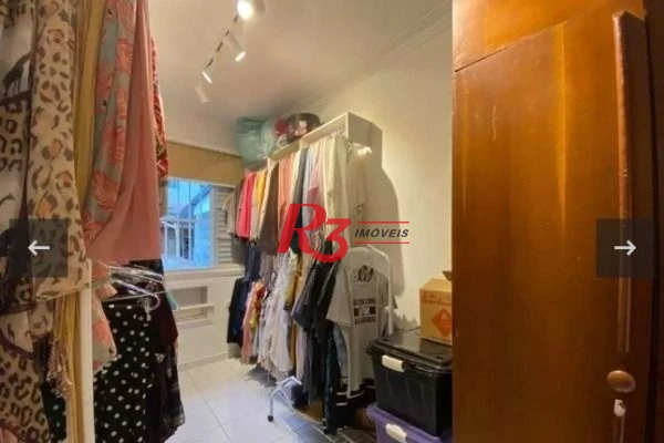 Sobrado com 3 dormitórios c piscina  190 m²  - Ponta da Praia - Santos
