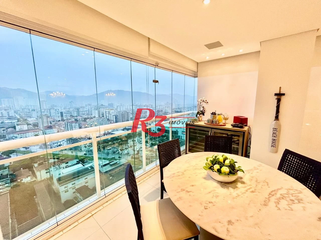 Apartamento à venda, 217 m² por R$ 2.400.000,00 - Gonzaga - Santos/SP