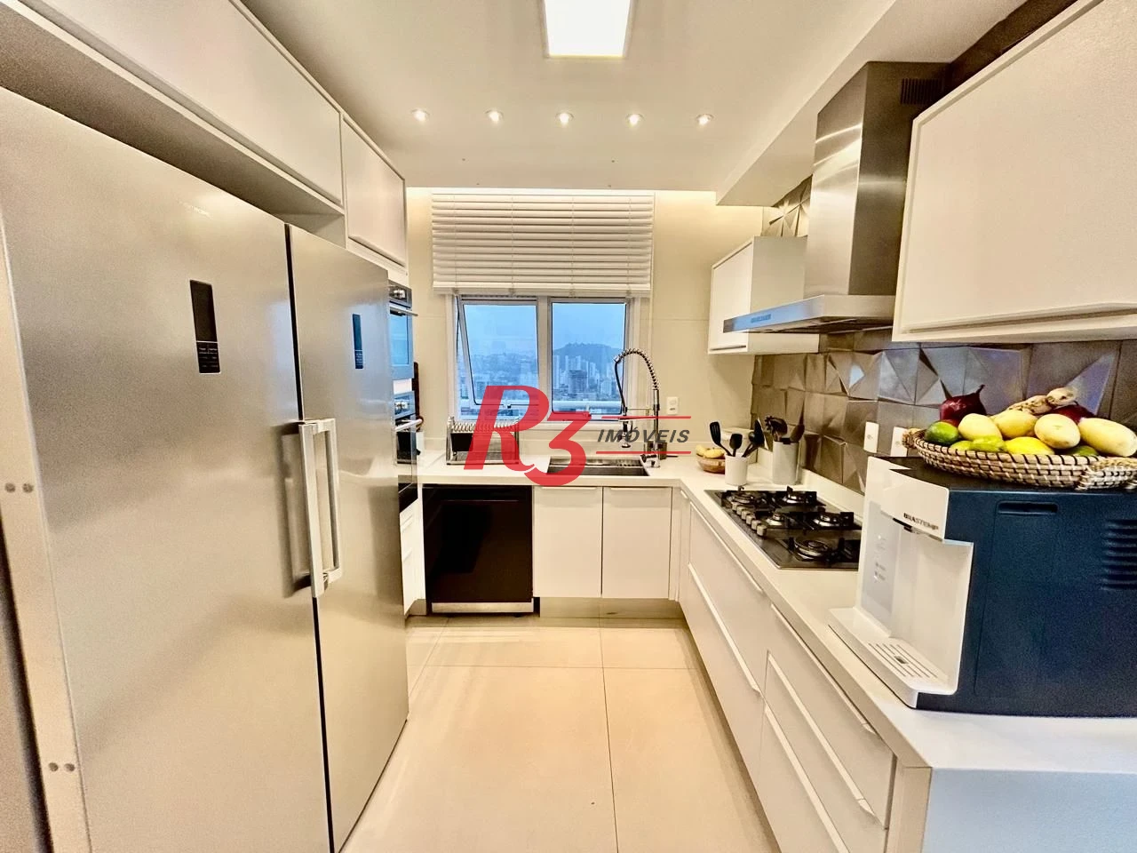 Apartamento à venda, 217 m² por R$ 2.400.000,00 - Gonzaga - Santos/SP