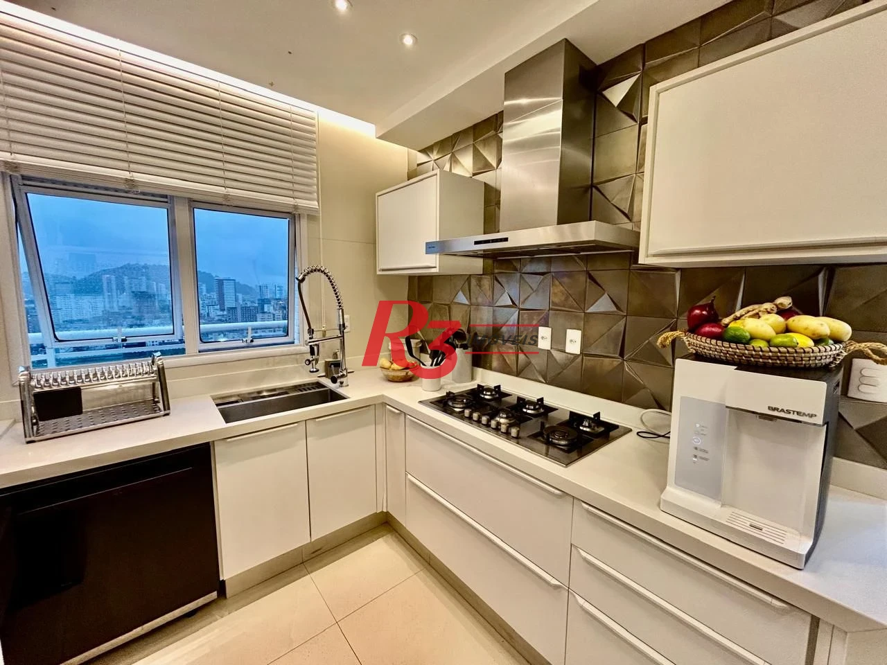 Apartamento à venda, 217 m² por R$ 2.400.000,00 - Gonzaga - Santos/SP