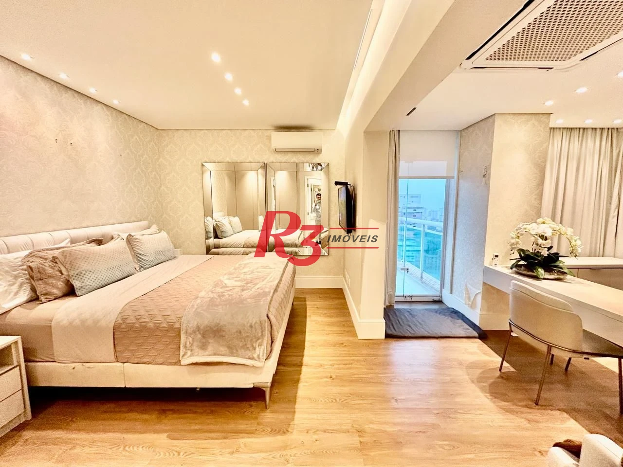 Apartamento à venda, 217 m² por R$ 2.400.000,00 - Gonzaga - Santos/SP