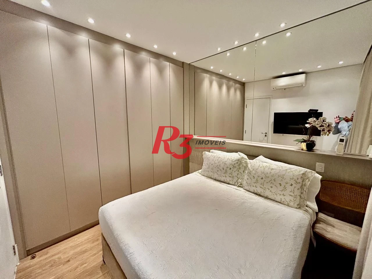 Apartamento à venda, 217 m² por R$ 2.400.000,00 - Gonzaga - Santos/SP